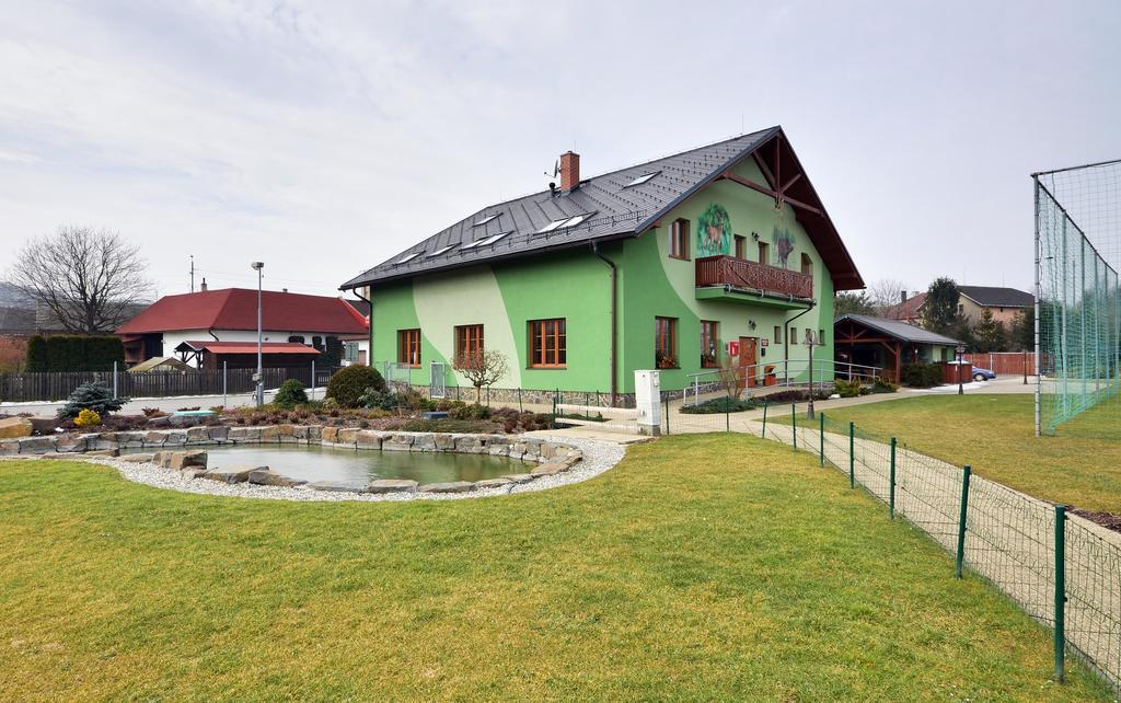 Jilešovice Restaurace A Penzion Kamenec מראה חיצוני תמונה
