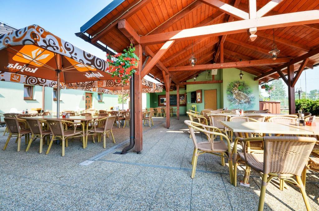 Jilešovice Restaurace A Penzion Kamenec מראה חיצוני תמונה